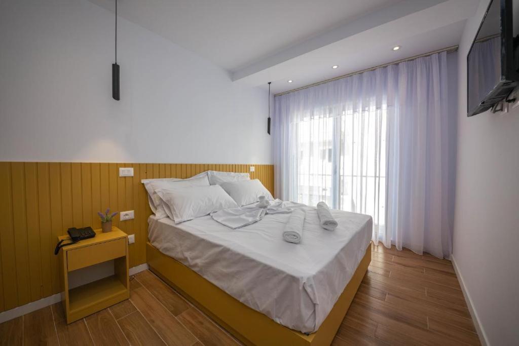 Hesperus Hotel โอริคูม ภายนอก รูปภาพ